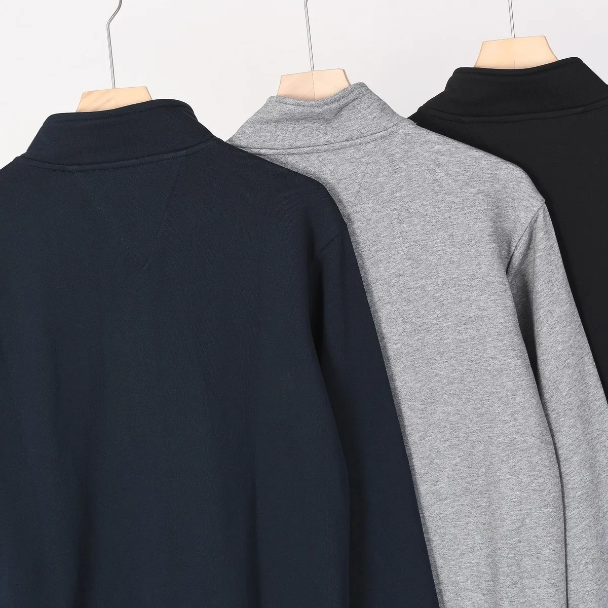 P220 802# Tommy zipper stand collar sweatshirt jacket Color: black gray royal blue Size: M-XXL Fabric: 350g cotton terry